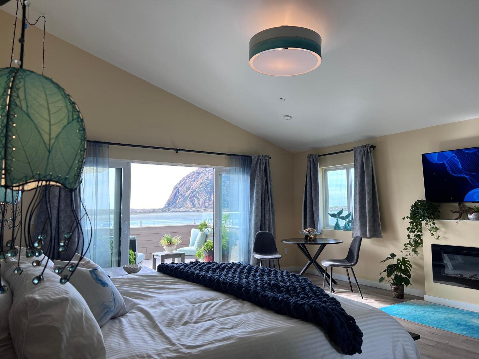 Harborwalk Inn มอร์โรเบย์ ภายนอก รูปภาพ